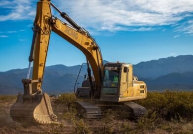 Operadores de maquinaria vial del Campus de Entrenamiento Laboral realizarán sus prácticas en proyecto minero